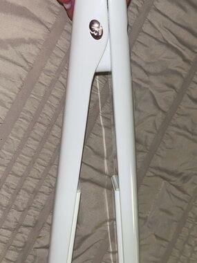 T3 White Hair Straightener Flat Iron